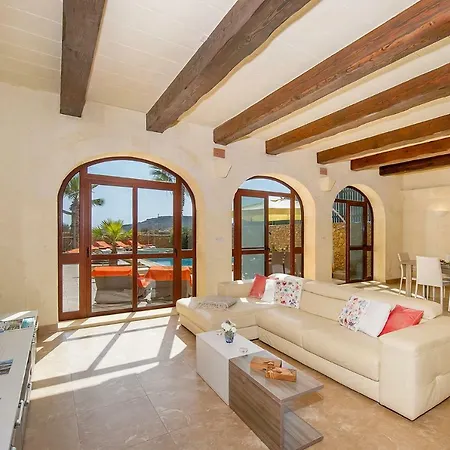 Tfiefa Country house